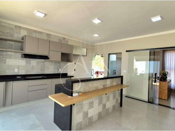 CASA EM CONDOMÍNIO SERRA VERDE - PIRATININGA