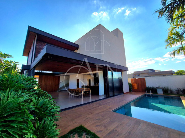 CASA EM CONDOMÍNIO  TAMBORÉ - BAURU